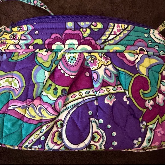 Vera Bradley Frannie Crossbody Bundle w/ 30 BeautyBio The Radiance Eraser Sets - Picture 5 of 8